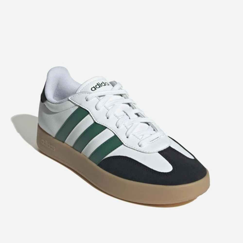 ADIDAS Barreda Sneakers - Cloud White/Collegiate Green/Core Black NIB